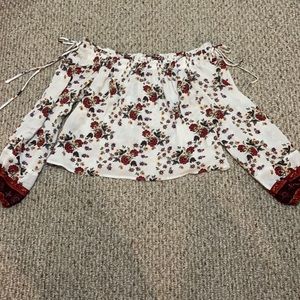 PAC sun off the shoulder floral top